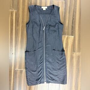 100% Silk Michael Kors size 4 Zip Up Sleeveless Dress w/ Pockets LBD lightweight